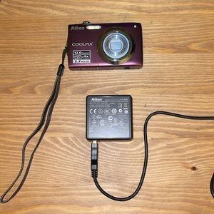 Nikon Coolpix S3000